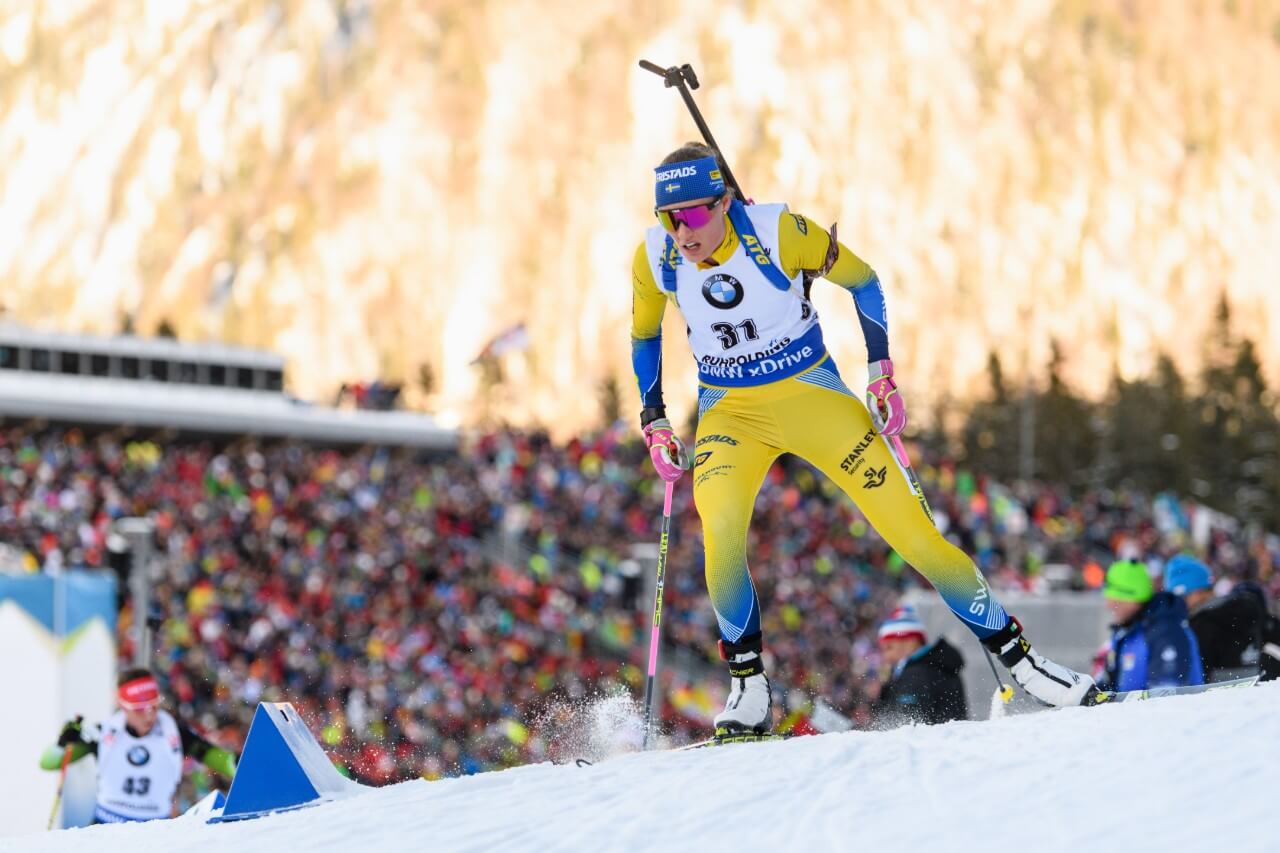 Hanna Öberg tävlar under damernas 7,5 sprinttävling under världscupen i Tyskland 2019. (Foto: Matthias Balk /dpa/AFP)